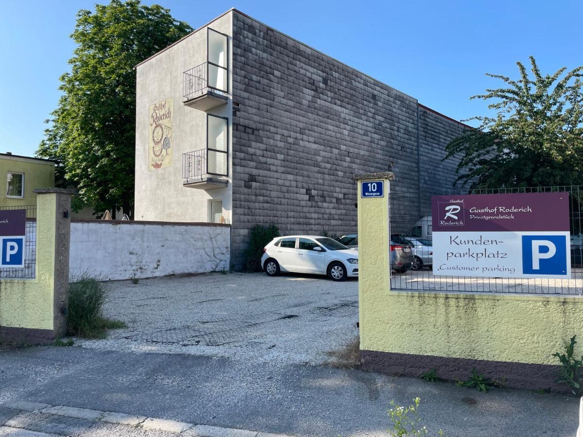 Gasthof Roderich Hotel Langenzersdorf Exterior photo